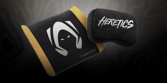 noblechairs Heretics Pillow Set